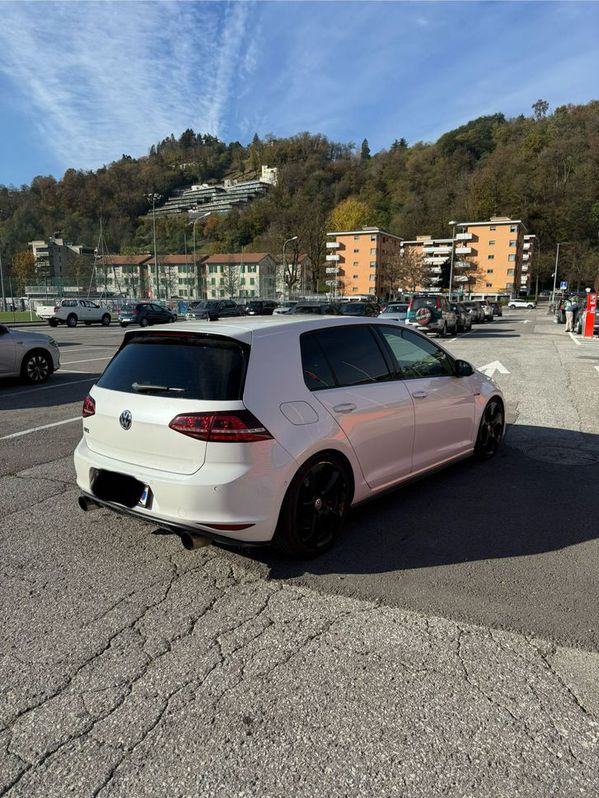 Golf VII 2.0 tsi gti  Fahrzeuge