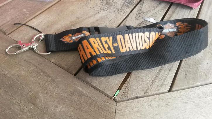 Harley-Davidson Harley Davidson Harley Schlssel Anhnger Band Schlsselband Schwarz mit Flammen Kleidung & Accessoires 3